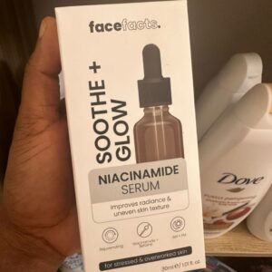 Facefacts Soothe + Glow Niacinamide Serum